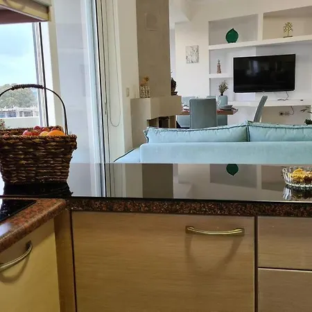 Apartment Physis Apt- Big Comfortable With View Kounoupidhiana